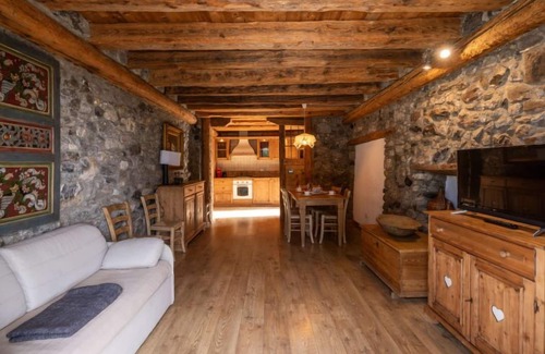 Ovaro Apartamento | Nido del Picchio by Interhome