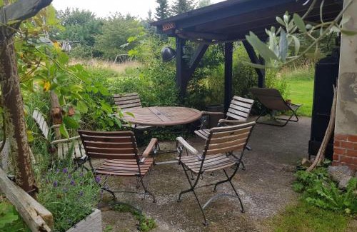 Altefaehr Casa | Niedliches-kleines-Ferienhaeuschen-auf-Ruegen-nahe-Stralsund