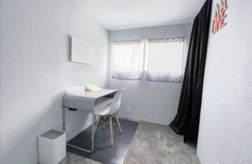 Visalia Casa | Nifty Trailer With Spacious Parking