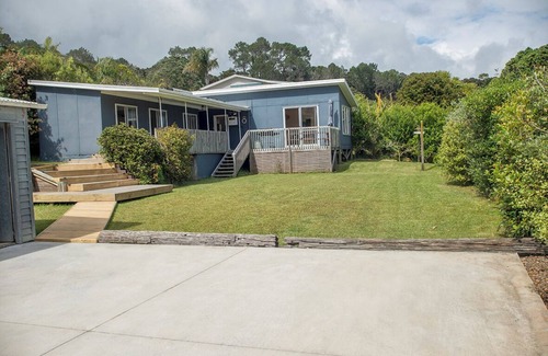 Coopers Beach Casa | Nigel's Crib - Coopers Beach Holiday Home