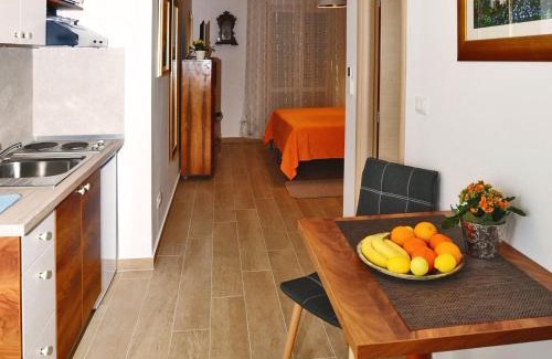 Gruz Apartamento | Nika Family Apartments - Superior Studio Apartment with Balcony and Sea View A3