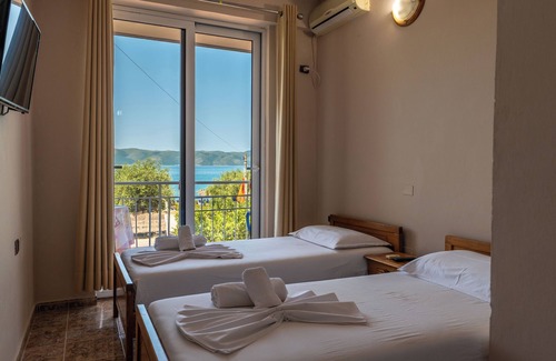 Radhime Hotel | Nika Hotel Rradhime