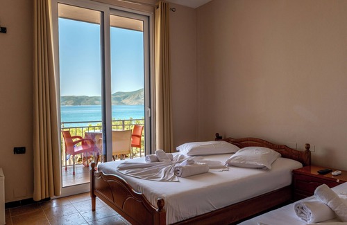 Radhime Hotel | Nika Hotel Rradhime