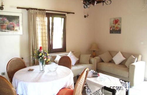 Petaleia Casa | Nikatsas Cottage No 3