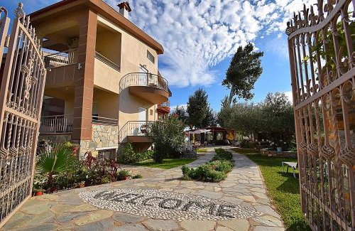 Elia Casa | Nikiti Spathies Resort - Studio apartment by Spathies Beach