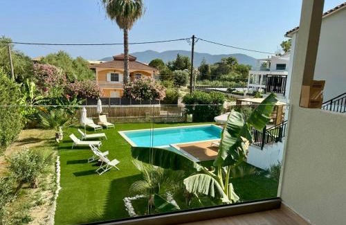 Agios Sostis Casa | NikLuDin suites & studios