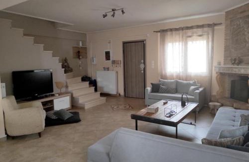 Bralos Casa | Nikos House Megara