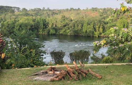 Jinja Otro | Nile it Resort