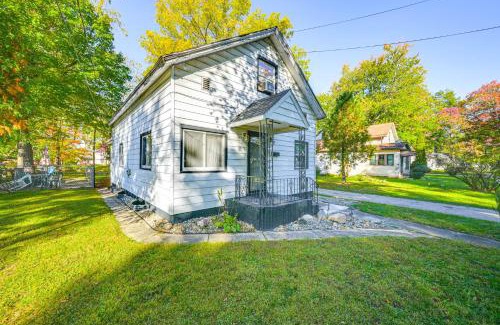 Niles Casa | Niles Vacation Rental Near St Joseph River!