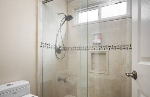 Fountain Valley Casa | Nimbus · Spacious 4BR- POOL-Disney, Convention, Beaches