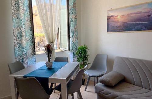 Nettuno Apartamento | NIMPHAEA BLUE APARTMENT - Elegant Central Flat, Walk to Beach & Train Station