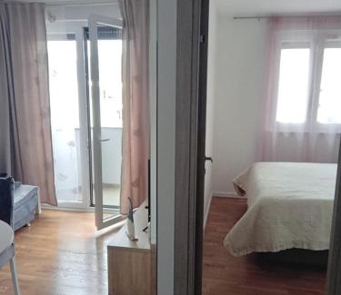 Mejasi Apartamento | Nina