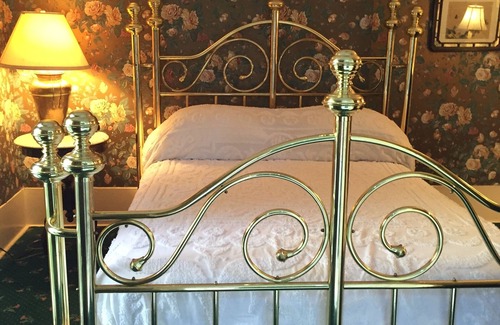 French Quarter Hotel | Nine O Five Royal Hotel