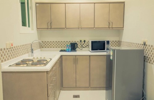 Unaizah Apartamento | Ninety Two