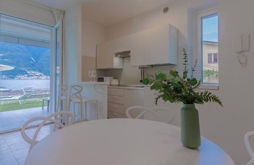 Lezzeno Apartamento | Ninfea Apartments by Wonderful Italy - Fern
