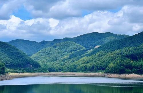 Ningbo Hotel | Ningbo Half Mountain Water Resort