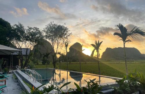 Hoa Lu Cama Y Desayuno | Ninh Binh Mountainside Bungalow