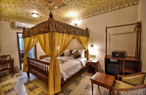 Bani Park Complejo | Nirbana Palace - A Heritage Hotel and Spa