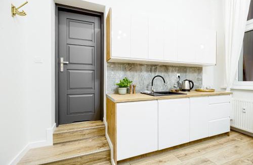 Pila Apartamento | Niron Apartament Dom z Papieru Sztokholm