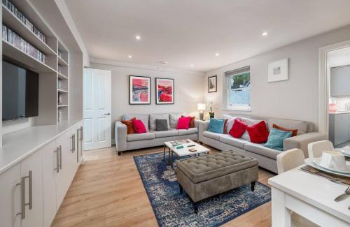 Redcliffe Apartamento | Niru Experience Stunning Duplex Apt