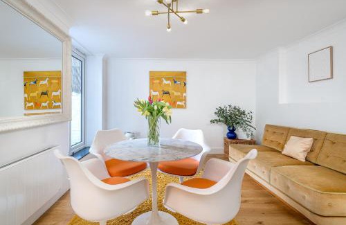 Little Venice Apartamento | Niru Experience Stylish Garden Getaway