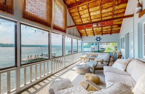 Penn Yan Casa | Nirvana at Keuka