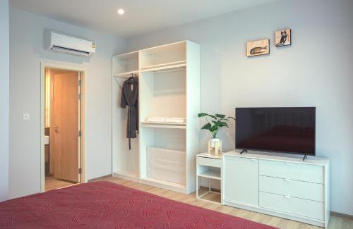 Lat Phrao Casa | Nirvana Define Luxury Townhome Ekkamai Ramintra