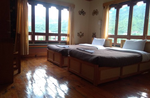Paro Hotel | Nirvana Lodge