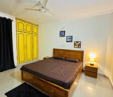 Jammu Apartamento | Nirvana Stays Cozy 3BHK Home
