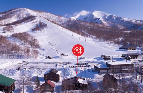Niseko Cabina | Niseko Backcountry Lodge