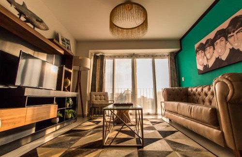 Díaz Ordaz Hotel | NIZA FIVE Luxury Beach Apartments