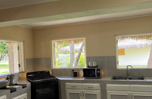 Nizao Villa | VillaIliana NizaoBeachLodge 3Br 4Bds 7Px FrontBeach