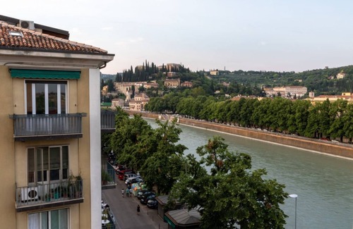 Citta Antica Apartamento | Nizza appartamento con vista e parking privado