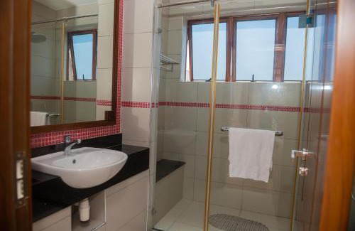 Mtwapa Casa | Njakaimba Beachfront Villa.
