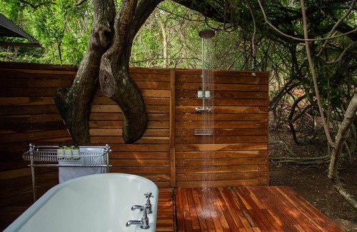 Badplaas Cabina | Nkomazi Game Reserve by NEWMARK