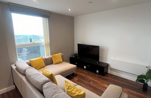 Castlefield Apartamento | nLuxury, Centrally Located 2 Bedroom Duplex Apt with Skyline View Balcony