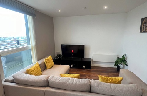 Castlefield Apartamento | nLuxury, Centrally Located 2 Bedroom Duplex Apt with Skyline View Balcony