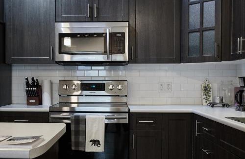 Whitehorse Casa | NN - Eddy #1 - Whistlebend 3-bed 2 5-bath