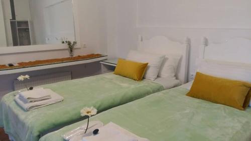 Spata-Artemida Cama Y Desayuno | NN Luxury Room near Athens Airport