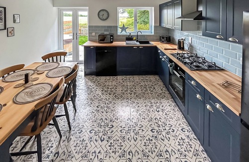 Foxley Cabaña | No. 1 Fox Burrow-UK44306