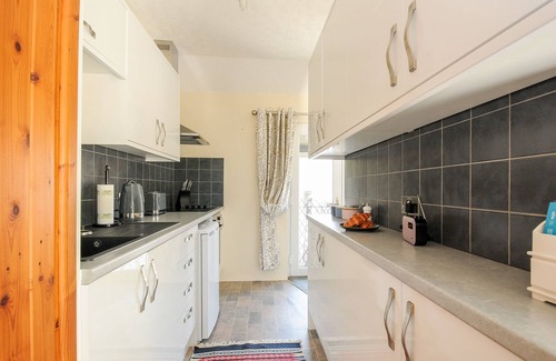 Pensilva Cabaña | NO 1, romantic, with a garden in Liskeard