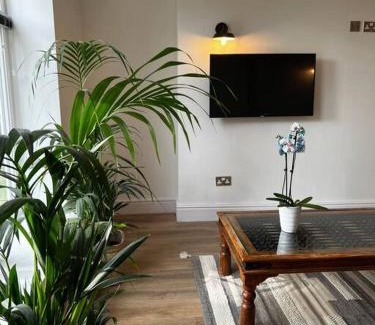 Liverpool Apartamento | No.2 Beechcroft/Park-Side/Ping Pong & Garden