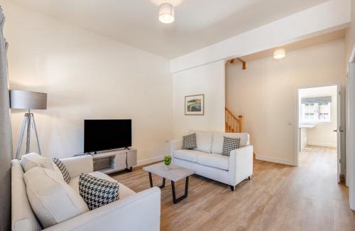 Felton Casa | No 2 - Chepstow - Uk47937