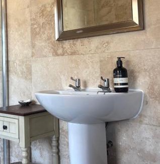 Hereford Casa | No 37 Central Hereford Sleeps 6 in 3 rooms With parking