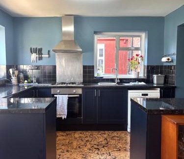 Hereford Casa | No 37 Central Hereford Sleeps 6 in 3 rooms With parking