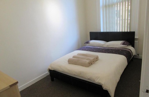 Sefton Park Apartamento | No 4 - LARGE 2 BED NEAR SEFTON PARK AND LARK LANE
