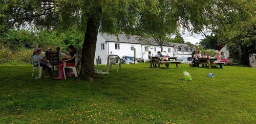 Liskeard Casa | No 4 Trelawney Apartment - Onsite Bar - Restaurant - Horse Riding