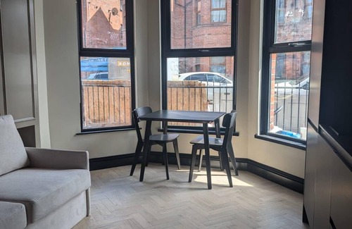 Queens Quarter Apartamento | No 5 by Warren Collection