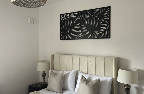 Worcester Casa | no.6 overnight stays
