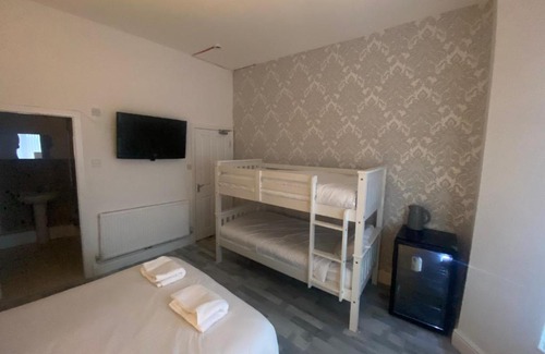 Anfield Cama Y Desayuno | No.6 York Villas Guest House